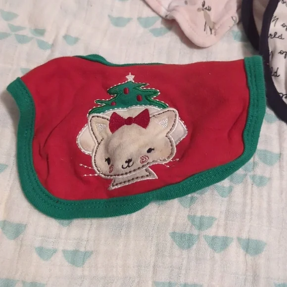 Bibs - Picture 6 of 6